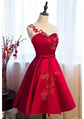 Burgundy Satin Homecoming Dresses, With Applique