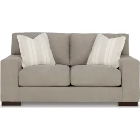 Maggie Loveseat