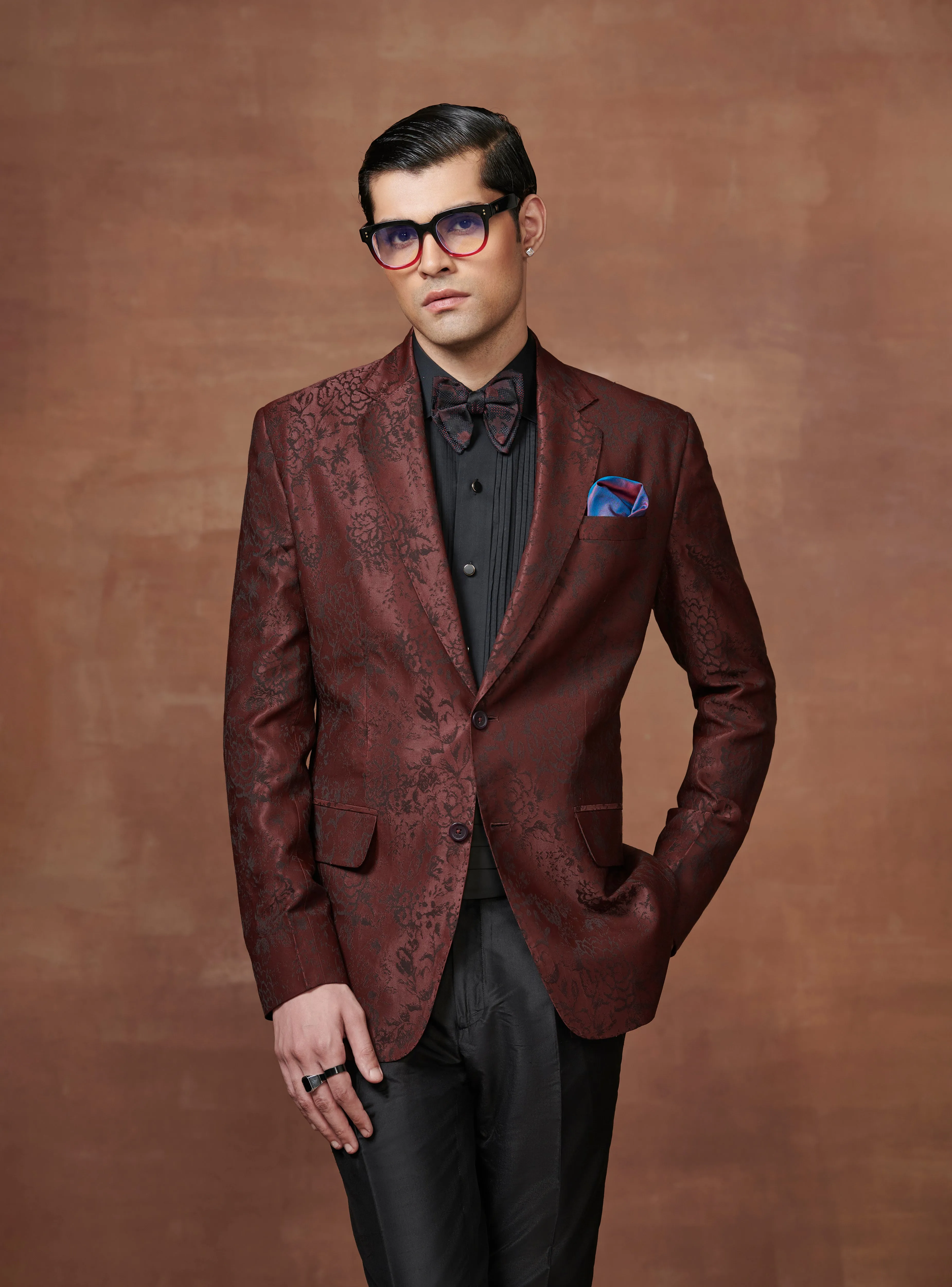 TIMELESS MAROON TEXTURED TUXEDO JACKET